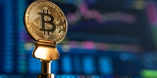 /an-open-letter-to-president-trump-on-crypto-9c8a3et6 feature image