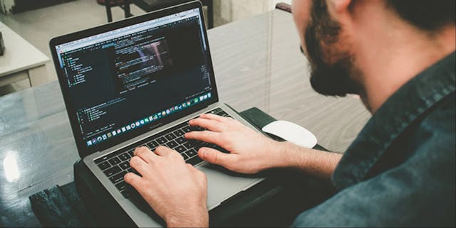 /5-emerging-programming-languages-with-a-bright-future-11p3xo9 feature image