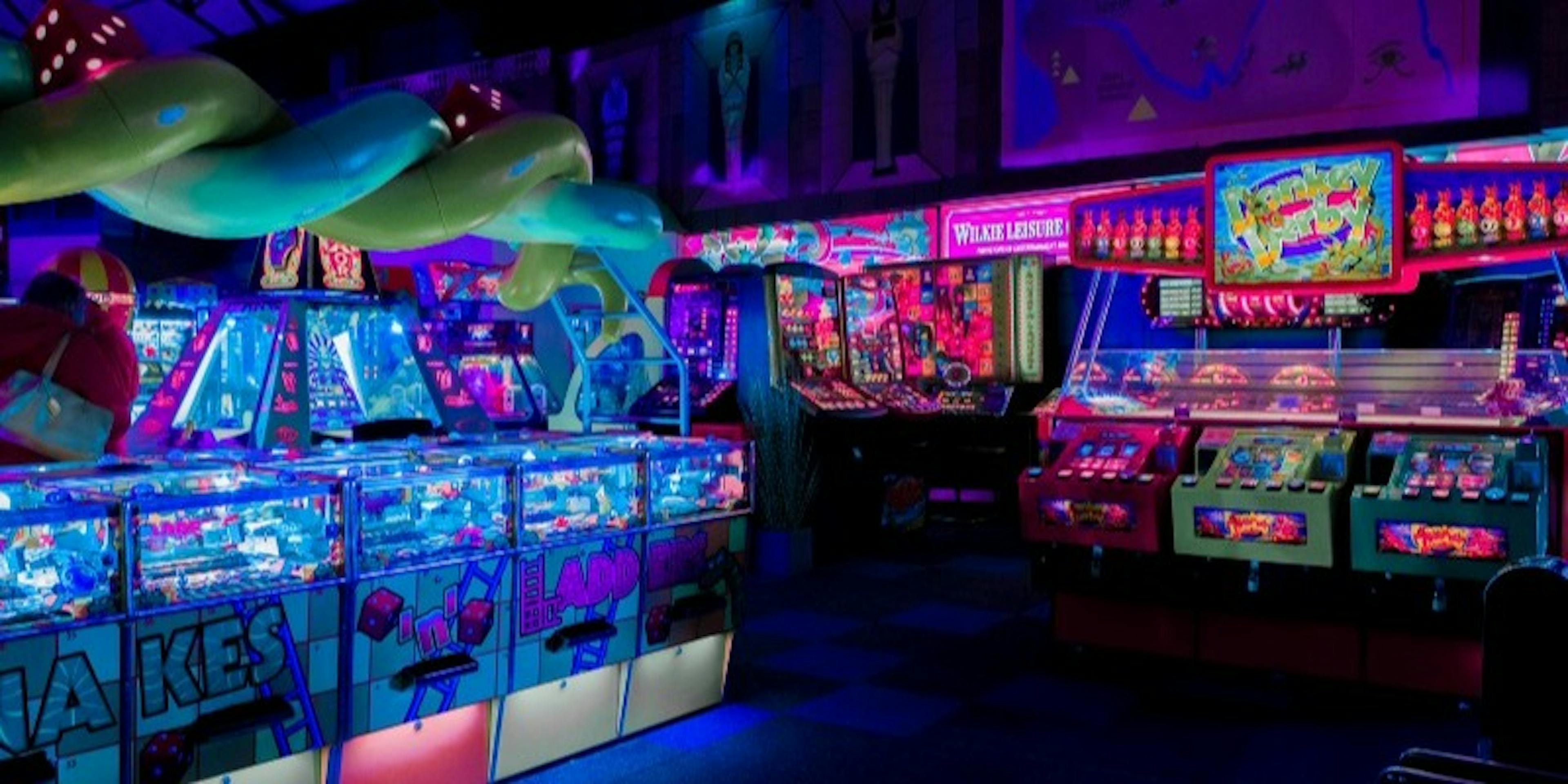 /best-gift-for-a-partner-make-a-game-for-them-i5513156 feature image