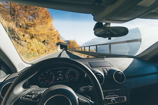 /self-driving-cars-what-will-happen-in-2020-pn1i364w feature image