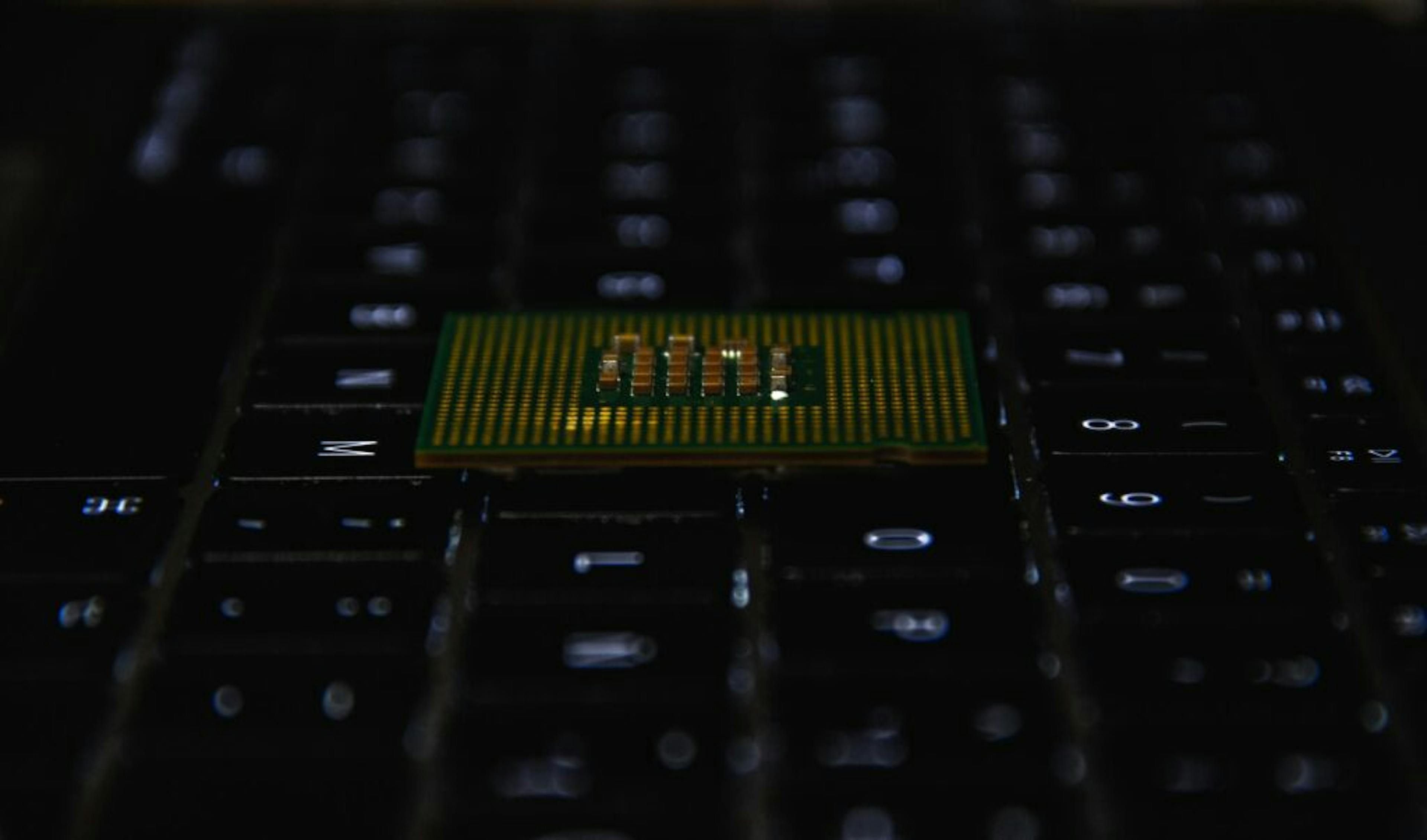 /bitcoin-in-the-age-of-quantum-computing-czg633u5 feature image