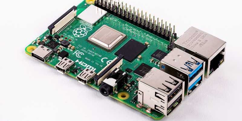 /raspberry-pi-4-what-is-it-and-how-can-you-use-it-jw26e30kb feature image