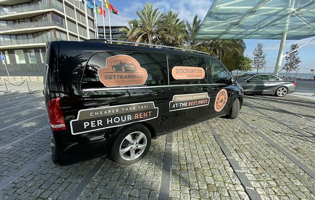 /interview-how-technology-is-reshaping-transportation-trends-and-challenges-akp3ah0 feature image