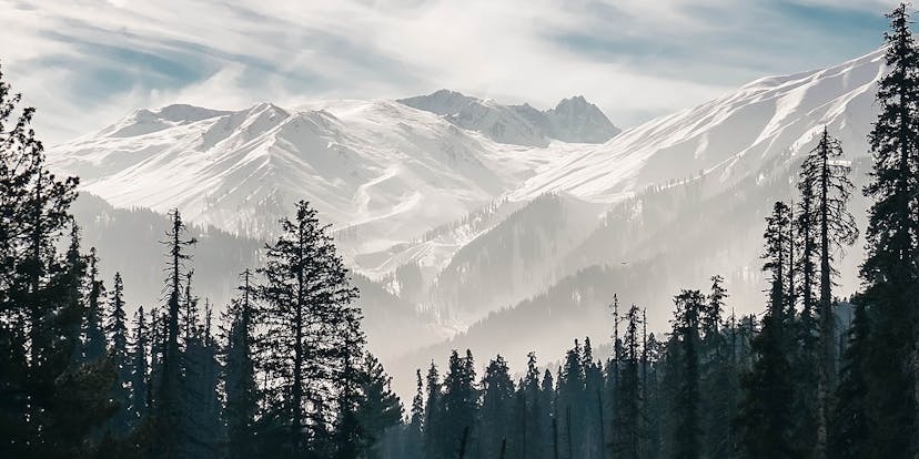/can-technology-help-kashmir-overcome-its-challenges-kp12s34yu feature image