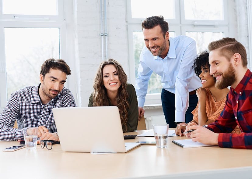 /how-startups-can-increase-profitability-and-productivity-through-time-tracking-uqp32i1 feature image