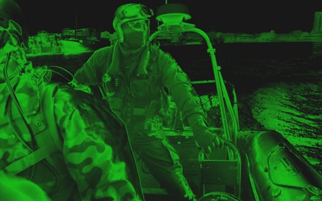 /why-night-vision-goggles-are-so-expensive-hk1b32i7 feature image