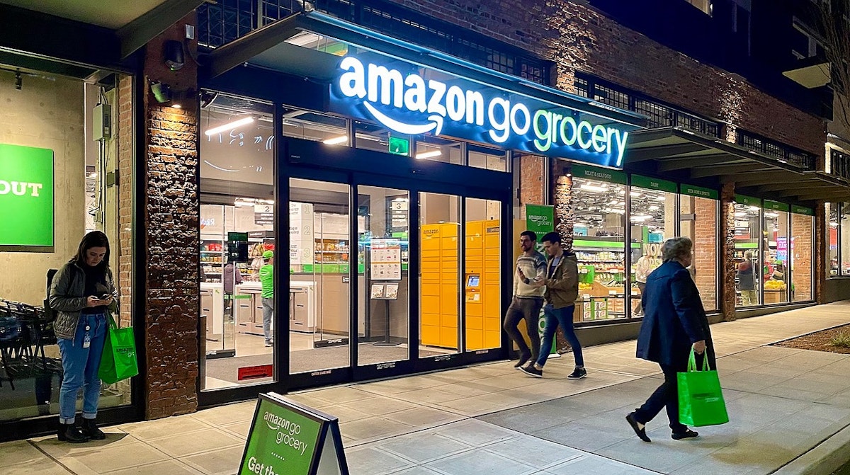 featured image - Experiencing Seattle's Amazon Go Grocery 
