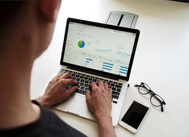 /migrate-your-app-from-google-analytics-to-firebase-emphasis-on-android-lh6k29ah feature image