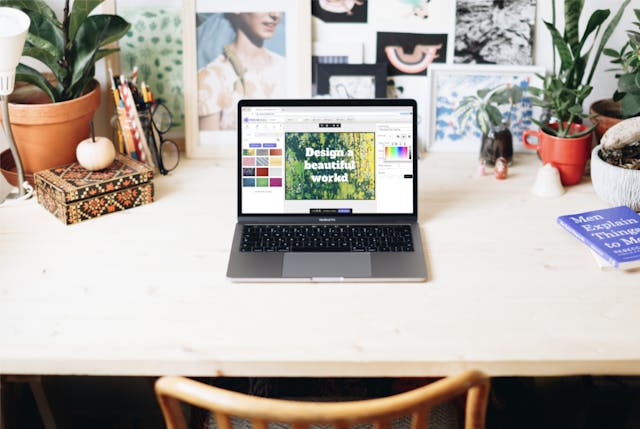 /how-a-facebook-rejection-pushed-me-to-start-and-grow-a-profitable-business-in-12-months-0dn03xxk feature image