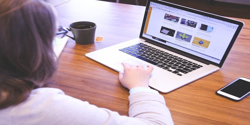/a-simple-guide-to-using-wordpress-transients-csj430kn feature image