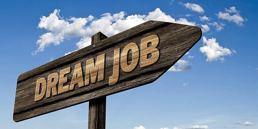 /how-to-plan-your-career-change-and-become-a-product-manager-my-tips-and-tricks-for-success-fnv231pc feature image