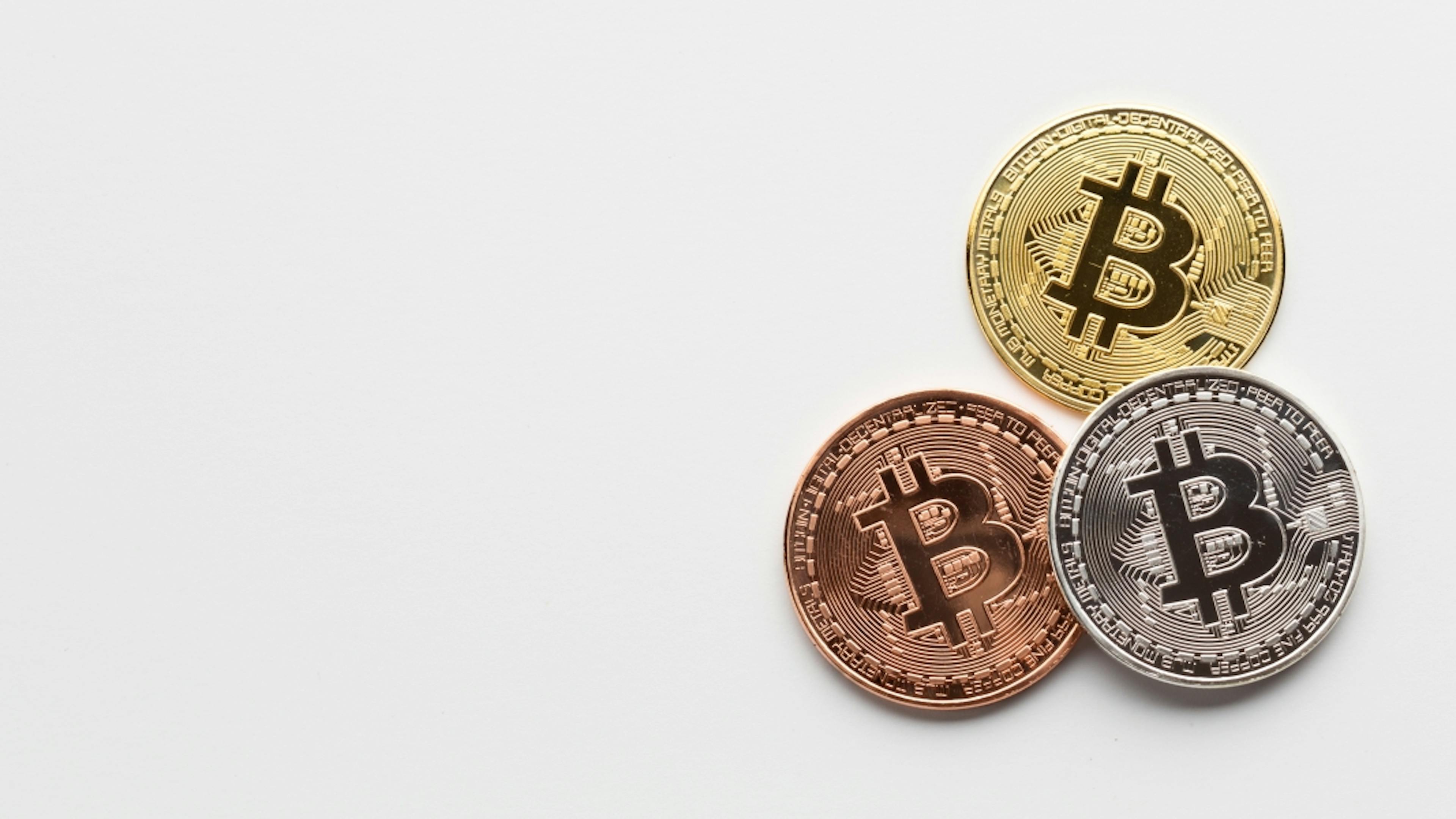 /cryptocurrency-in-the-time-of-crisis-what-to-expect-ym3c32iv feature image