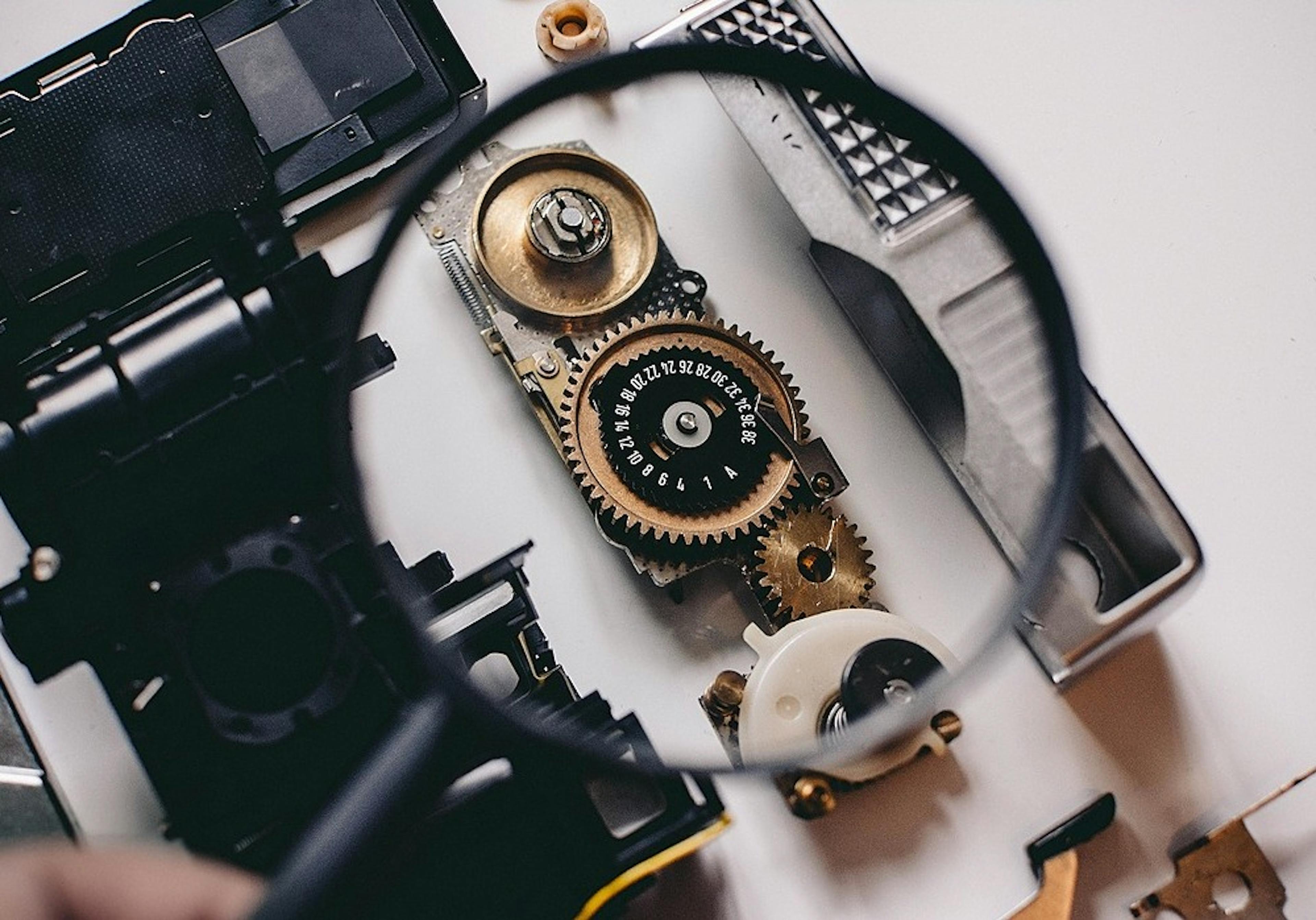The Essential Guide to Software Maintenance