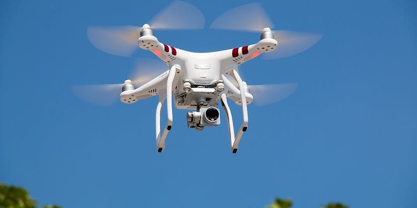 /how-drones-are-transforming-big-data-analytics-gszq30tr feature image