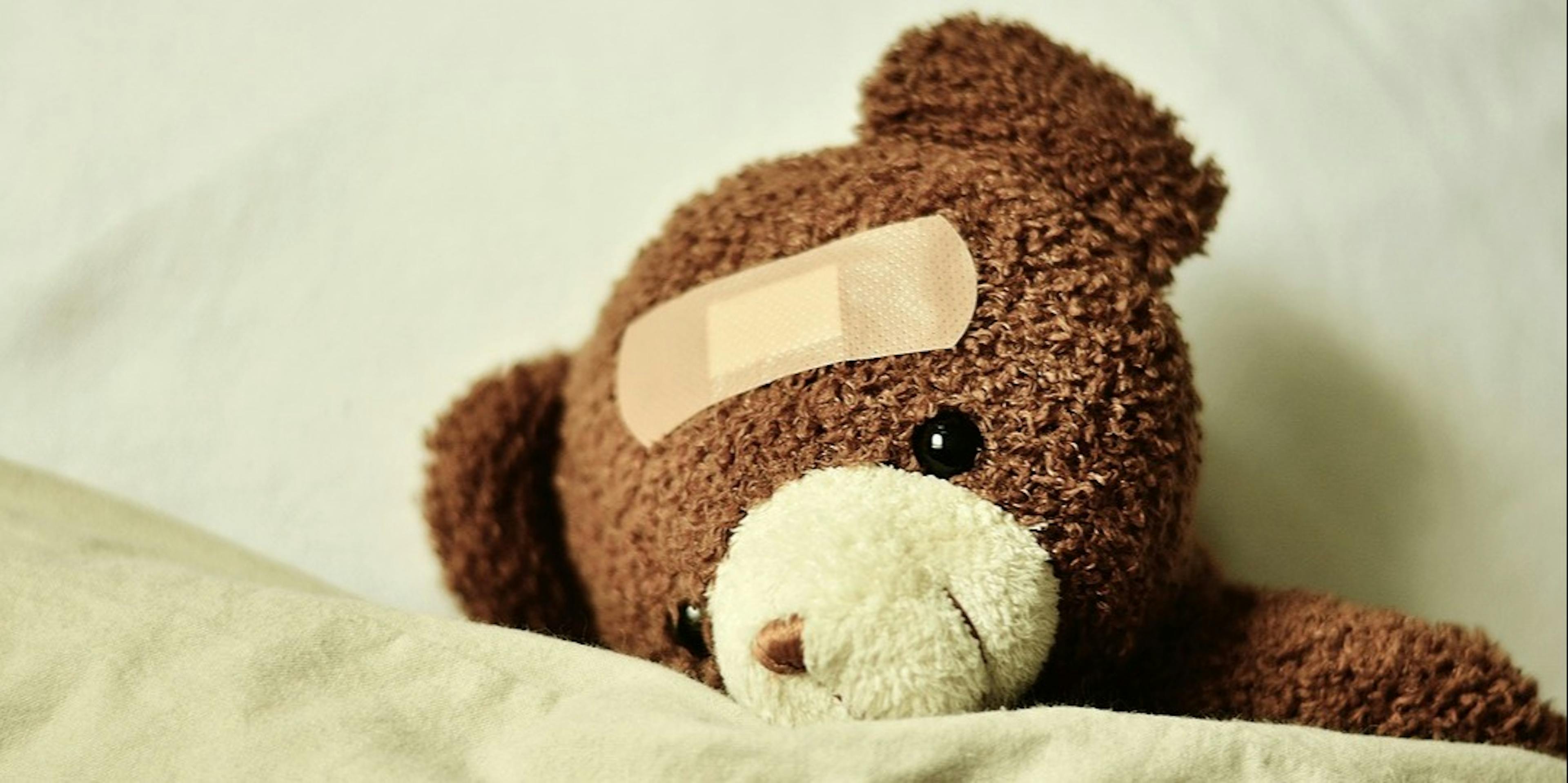 /aws-sam-cloudformation-macros-a-patch-made-in-heaven-da792bd84508 feature image