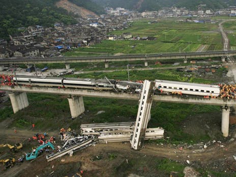 /mass-transit-in-a-post-covid-19-world-pseg3ywr feature image