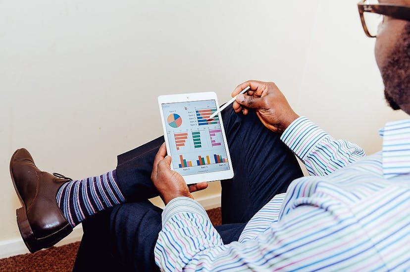 /how-to-gain-financial-security-as-a-man-with-this-5-safe-tips-103y3ycs feature image