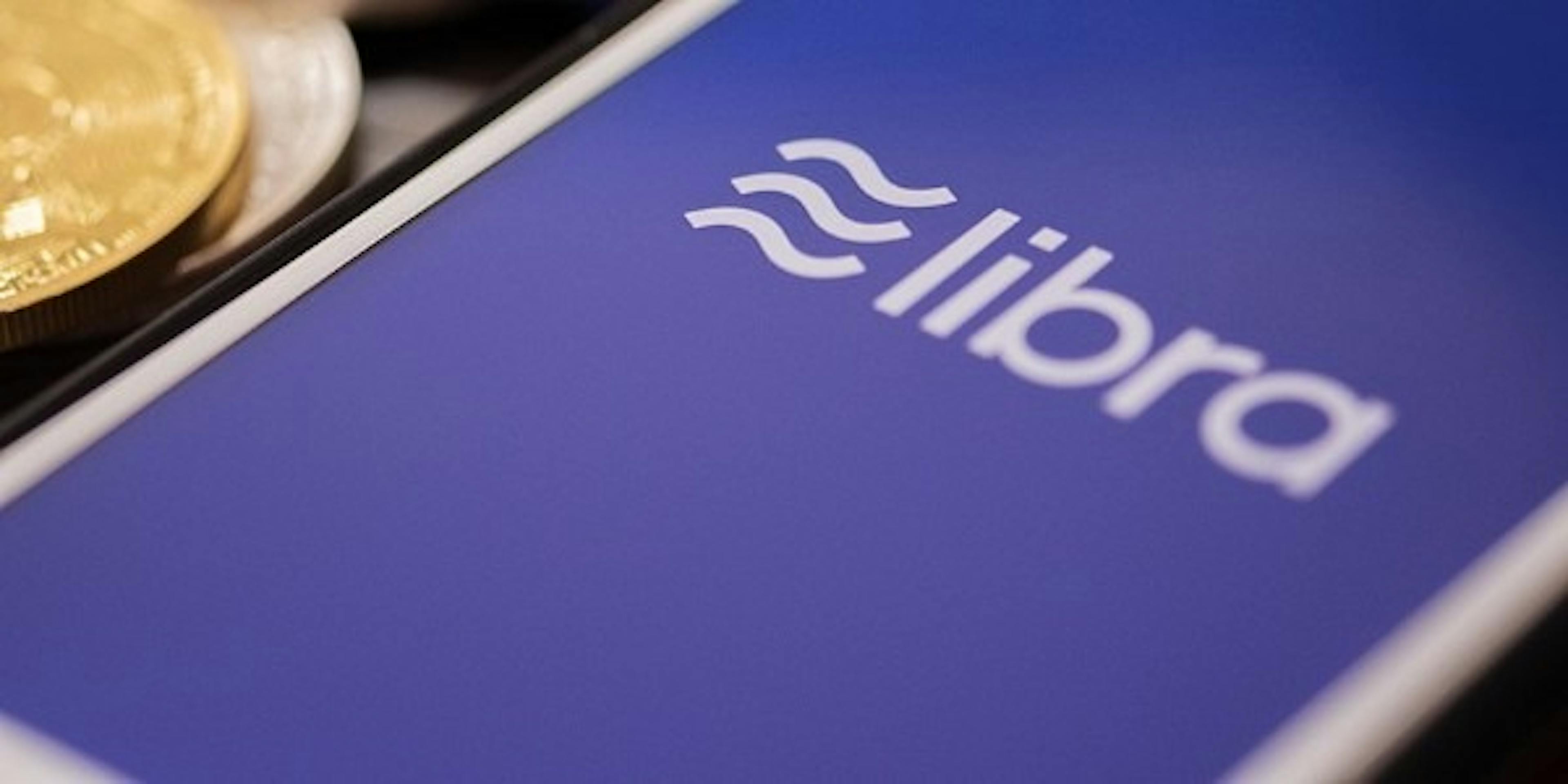 /finally-congress-grasps-crypto-d85y3zng feature image