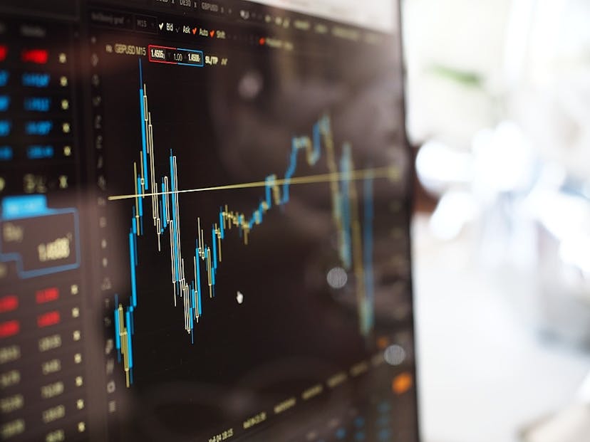 /where-to-find-data-to-make-smart-business-decisions-d8z3za3 feature image