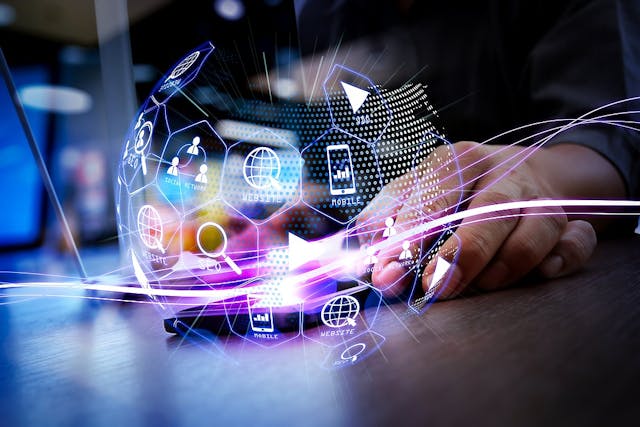 /new-social-media-marketing-approaches-for-a-competitive-marketplace-2020-s22532iv feature image