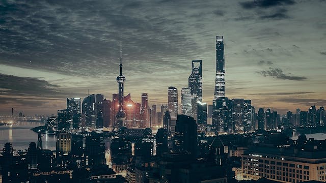 /8-business-opportunities-emerging-in-china-at-this-point-in-the-pandemic-m0cv3wom feature image