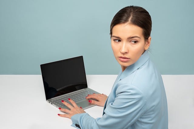 /the-ultimate-cyber-security-survival-guide-ej2f3yb5 feature image