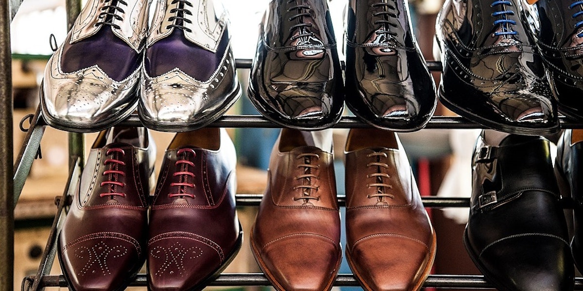 featured image - What 156 Billion Options of Shoes Teaches Us About Product Marketing and Customer Service
