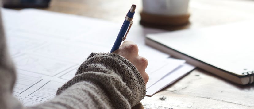 /24-content-strategy-tips-from-pros-for-technologists-who-want-to-start-writing-ps713uon feature image