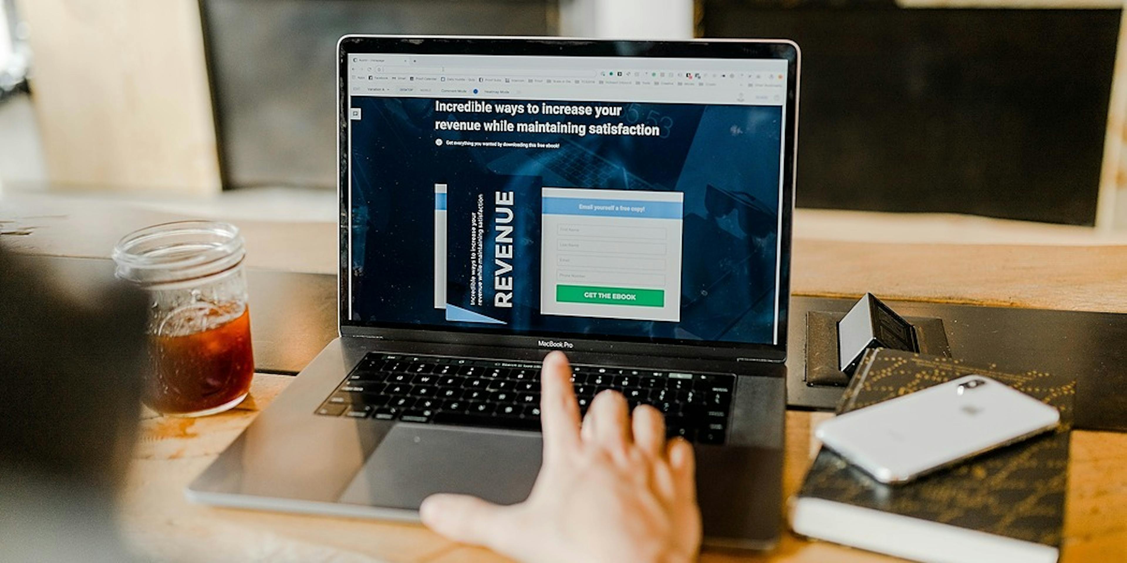 /how-to-edit-a-pdf-online-g49i2864 feature image