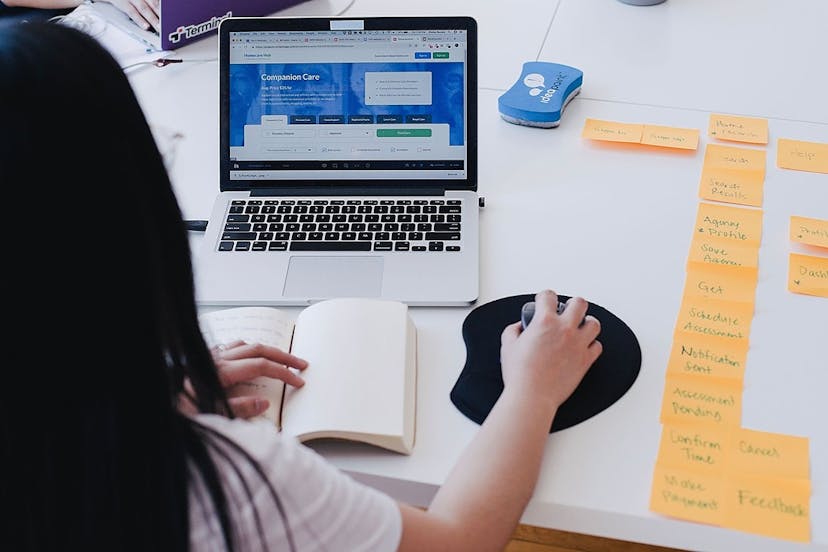 /7-ways-to-be-better-at-working-from-home-so8z3yg6 feature image