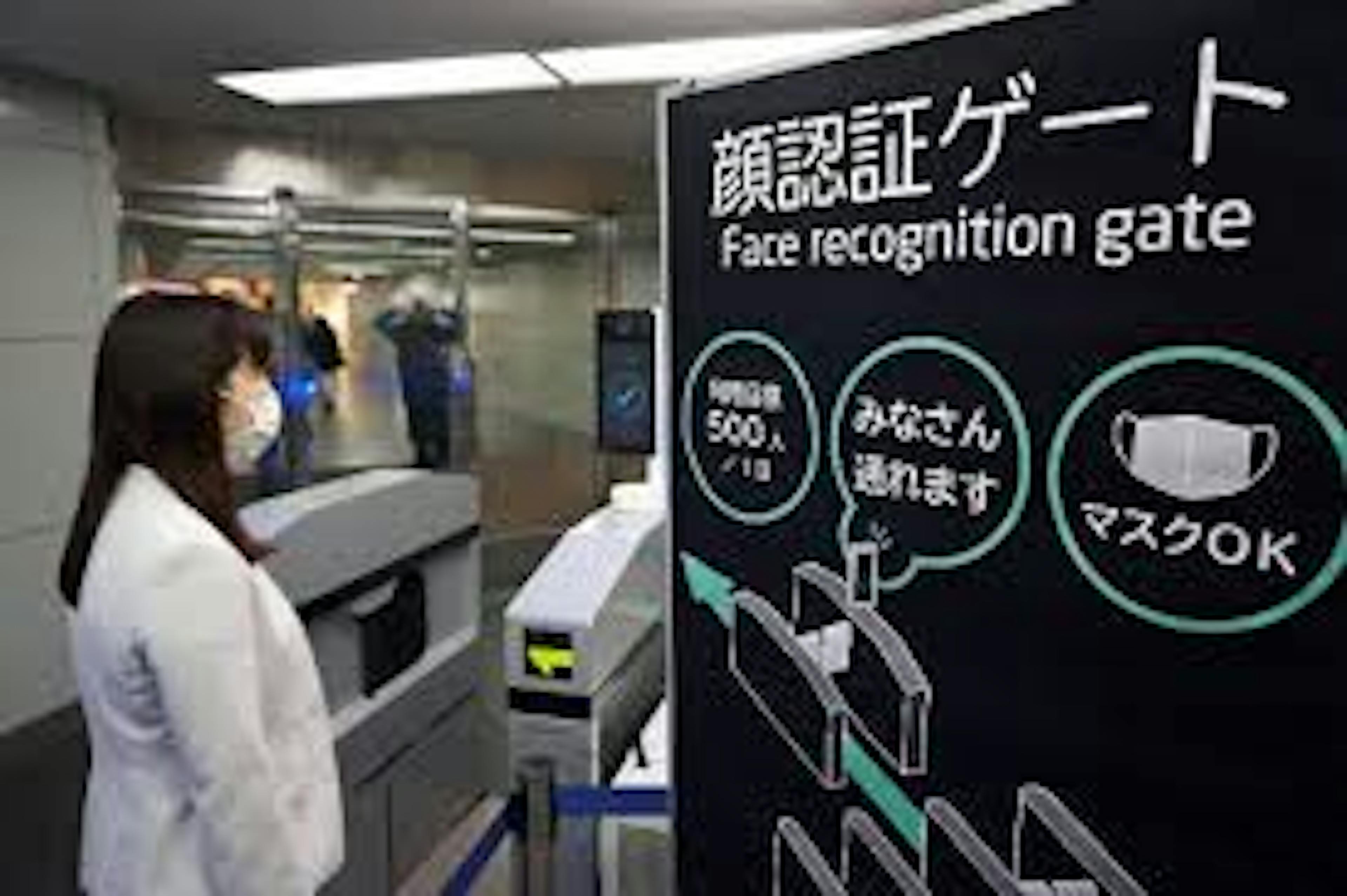 /contactless-technology-spikes-in-demand-amid-coronavirus-zf883yhn feature image