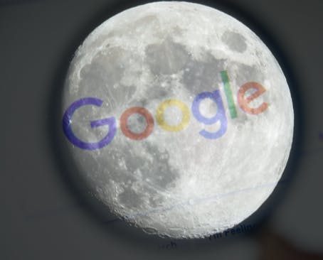 /moonshot-thinking-growth-marketing-is-all-about-the-10x-rule-f2b3189db7db feature image