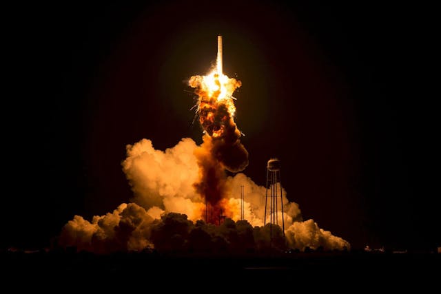 /3-javascript-performance-mistakes-you-should-stop-doing-ebf84b9de951 feature image