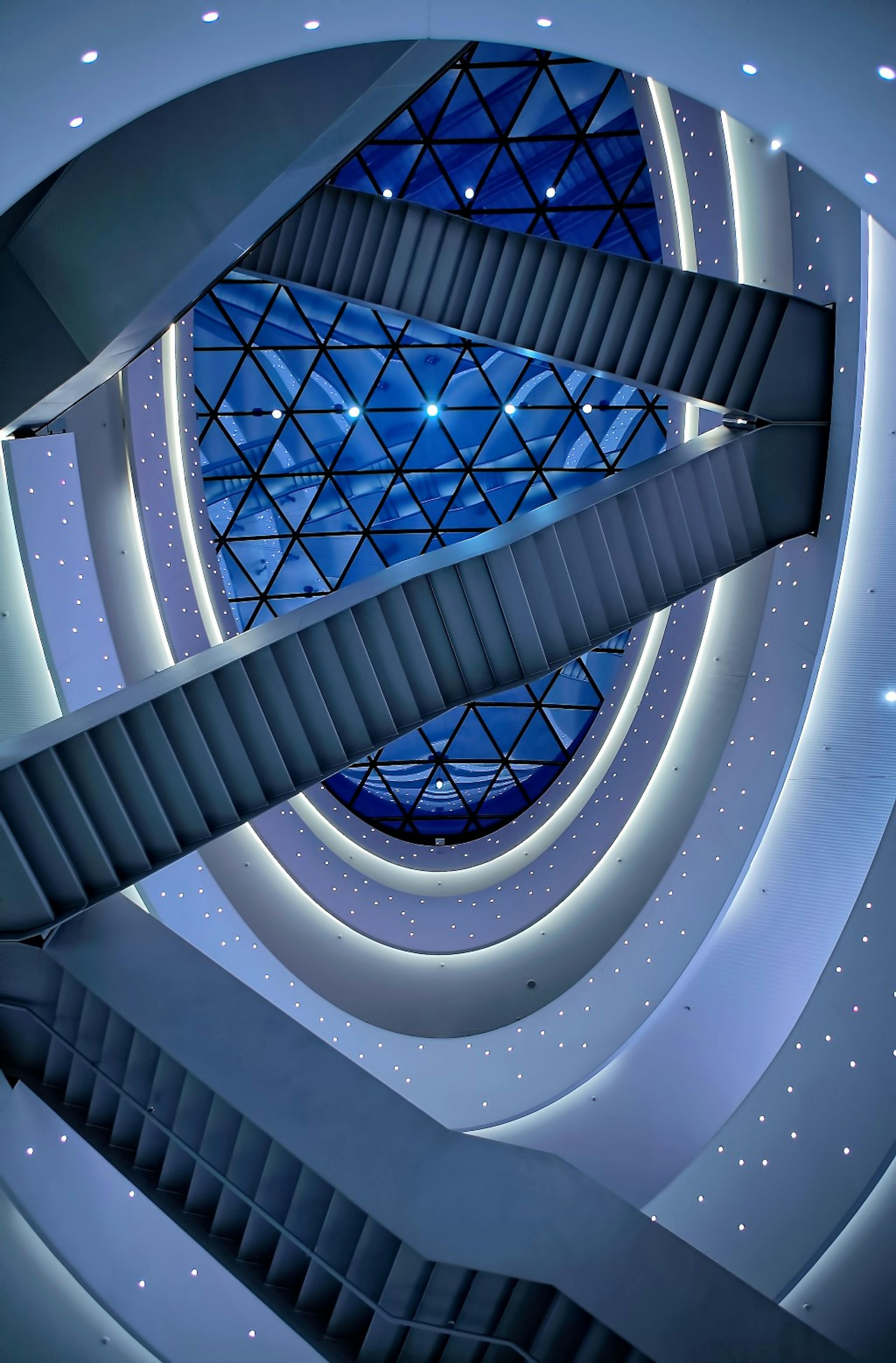 Imitating Traditional Startup Funding Steps as a Blockchain Project