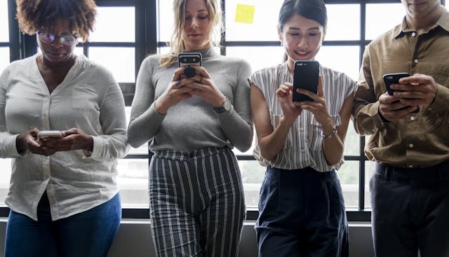 /blockchain-and-dating-app-the-perfect-match-37905b7eb1c4 feature image