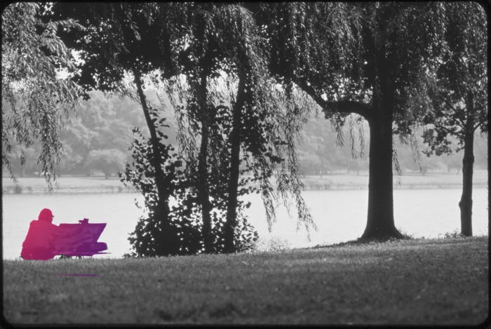 /when-the-medium-is-art-how-does-art-in-the-medium-differentiate-itself-a8c8ce72fcf3 feature image