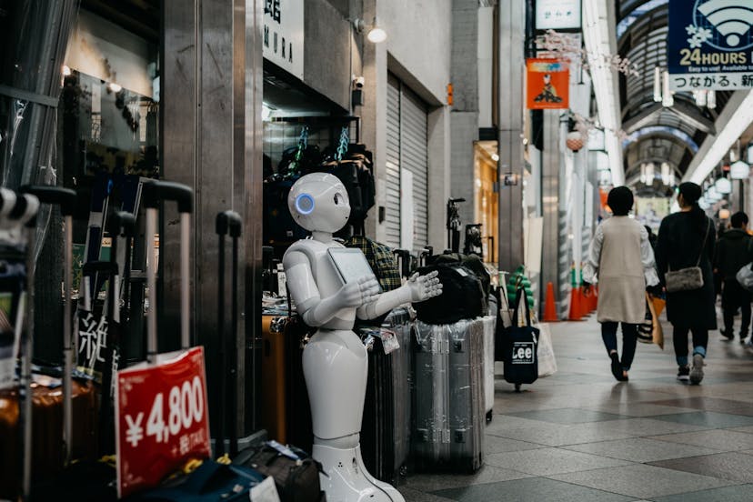 /building-a-twitter-bot-tracking-erc-20-token-transfers-with-node-js-heroku-and-crypto-apis-8cf618a3f287 feature image