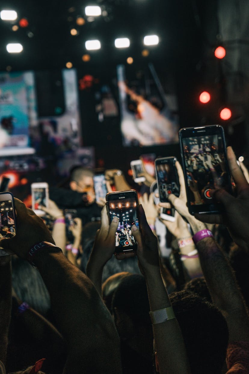 /how-the-next-generation-could-take-ownership-of-extended-reality-platforms-805b62a9d49f feature image