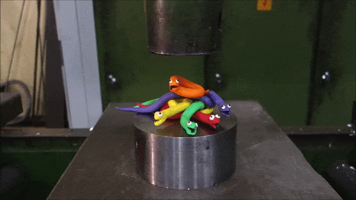 /reduce-your-fears-about-array-reduce-629b334ab945 feature image