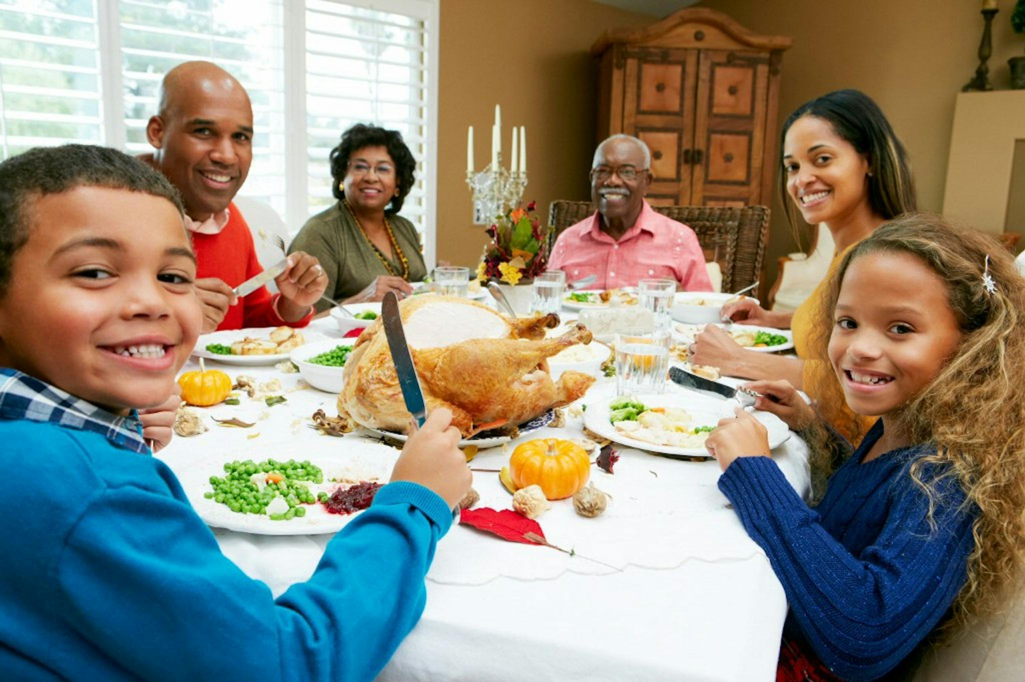 featured image - How to Celebrate an Afro-Tech Thanksgiving with Your Black Family