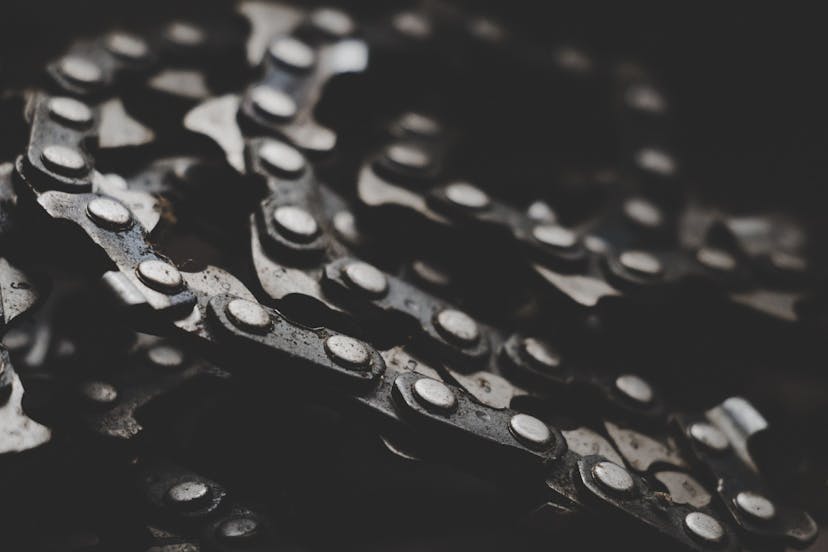 /how-to-avoid-crypto-related-scams-bb6c4e3ee739 feature image