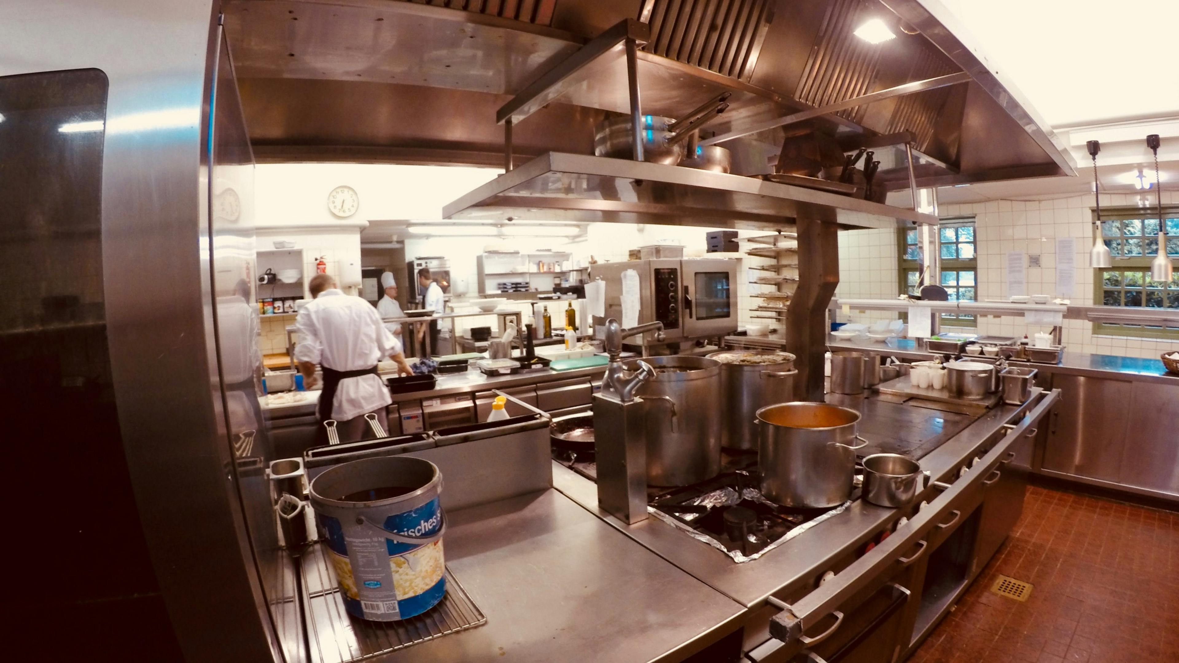 /are-you-afraid-of-the-future-5ab5f7997ff5 feature image