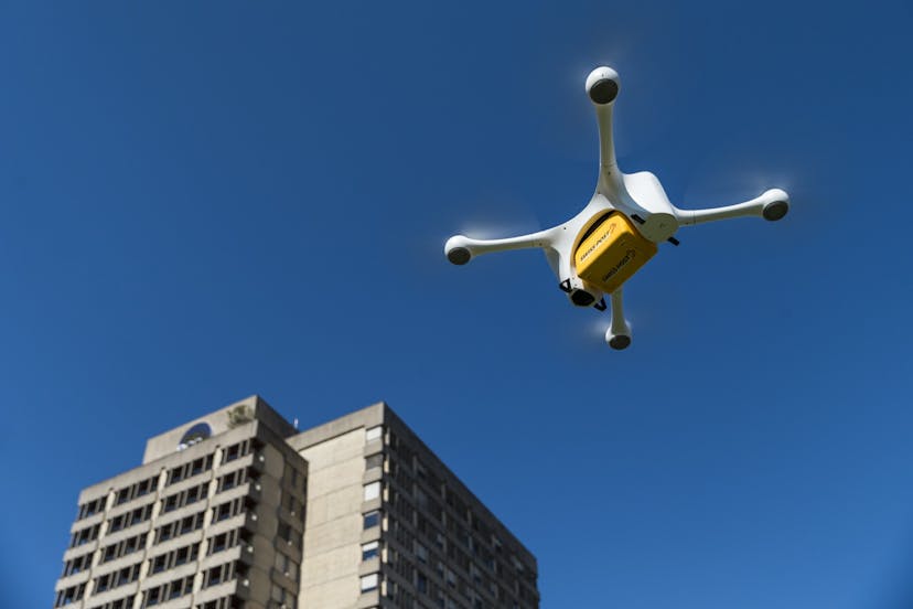 /5-real-problems-that-drone-delivery-is-going-to-solve-bigly-2542872c19b6 feature image