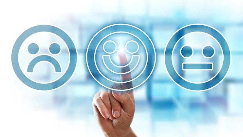 /create-loyal-customers-with-cryptocurrencies-1b685d903cdf feature image