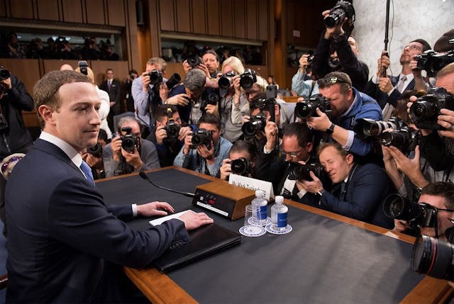 /facebook-privacy-lessons-learned-from-congresss-2000-follow-up-questions-44d2dacd4634 feature image