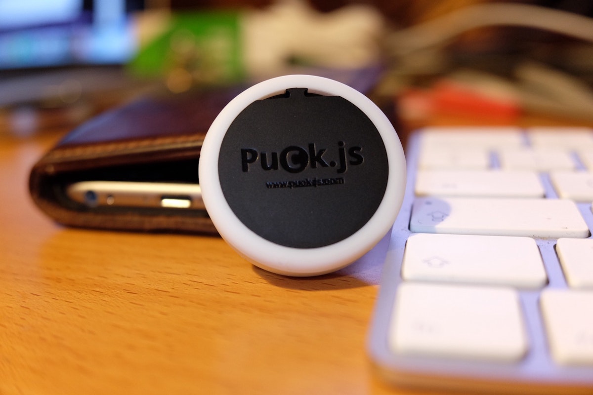 featured image - How I Hacked Puck.js Into a Bluetooth PowerPoint Presenter