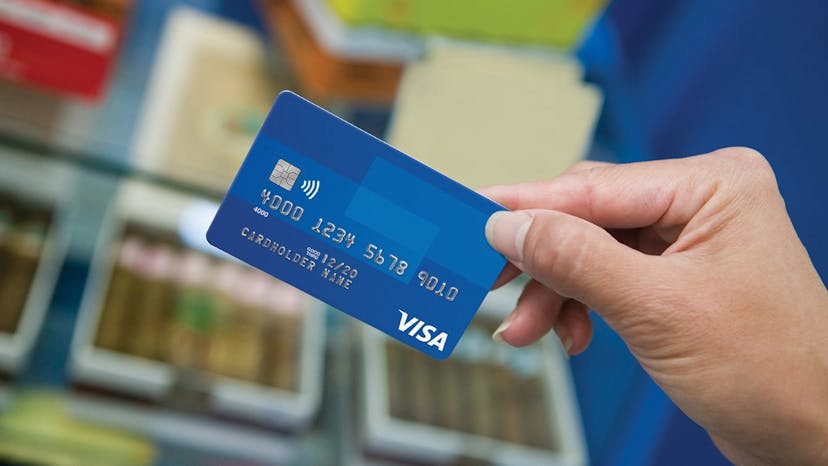 /visa-initiates-first-stage-of-blockchain-b2b-payments-af08b44d3e6 feature image