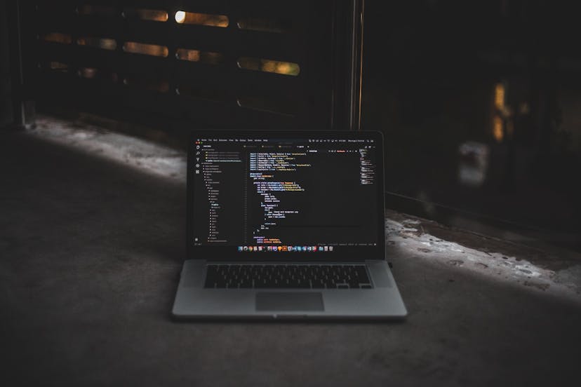 /build-and-launch-a-custom-personal-website-in-15-minutes-1aaa868b1216 feature image