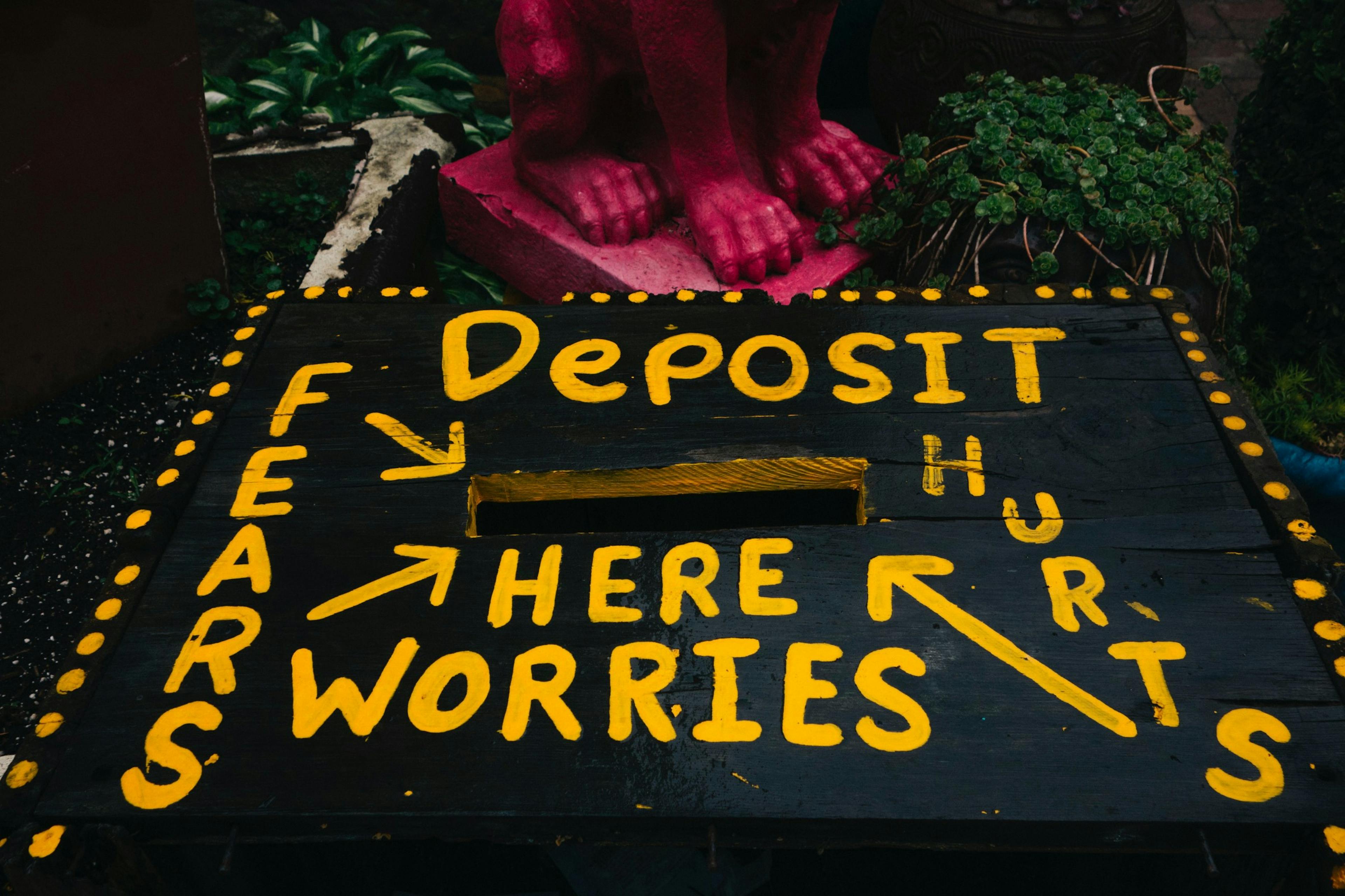 /living-with-workaholic-fear-is-for-chumps-29cc8c9c2a9b feature image