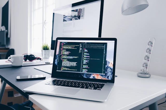 /why-you-should-attend-hackathons-a7d7fef86d04 feature image